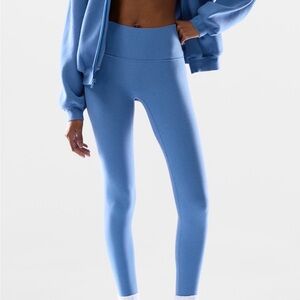 Aritzia butter leggings